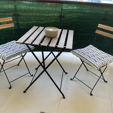 The Mirror - Quiet & Friendly Place In Copou Apartment ยาช ภายนอก รูปภาพ